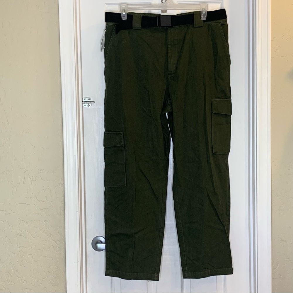 Aritzia TNA Green Fatigue Cargo Pants Size 2XL